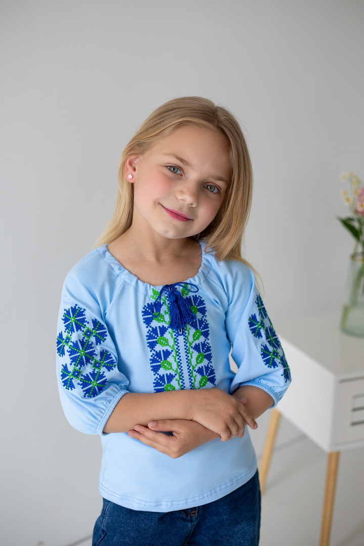 Вишиванка для дівчаток